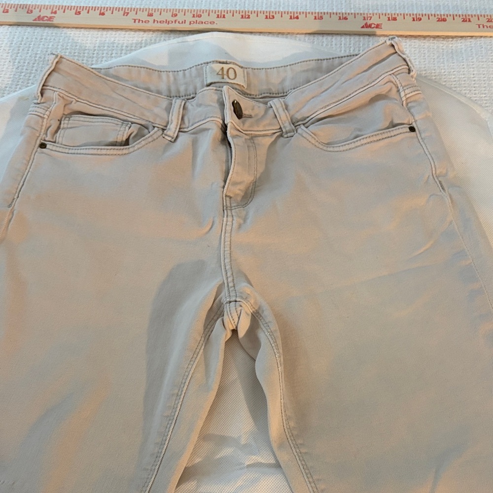 Zara basic denim dept Women's Beige Stretch Jeans - Classic Slim Fit